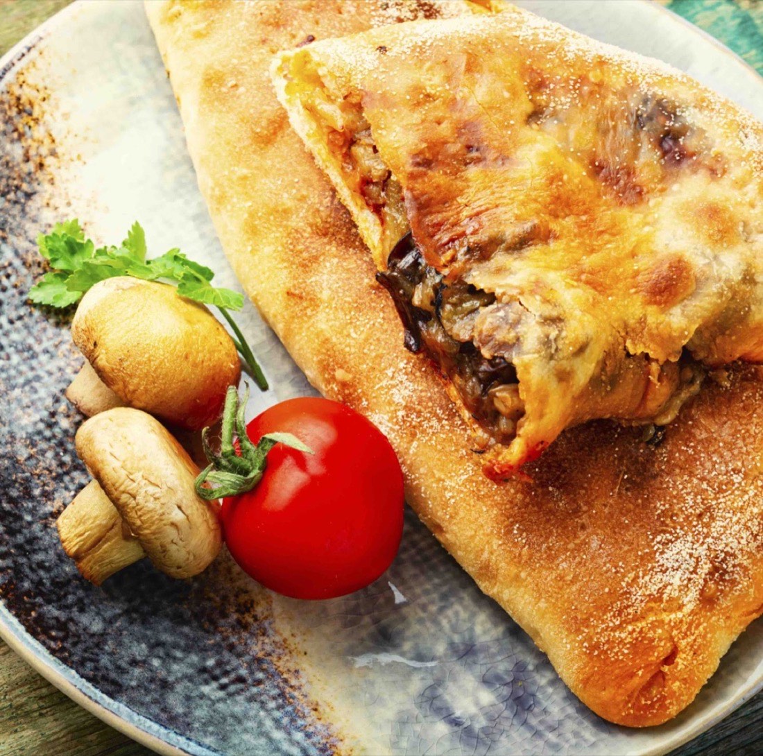 Calzone bei King Döner & Pizzahaus in Durmersheim